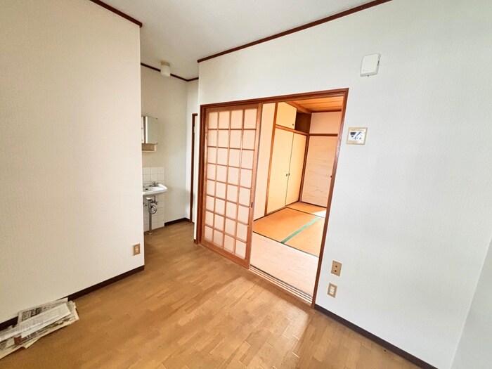 物件内観写真15　(居室)