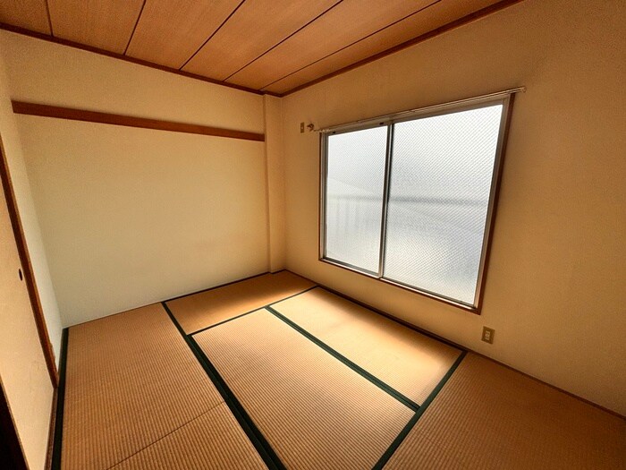 物件内観写真19　(居室)