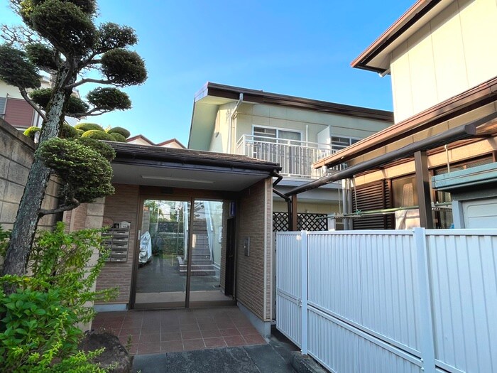 物件外観写真1　(外観写真)