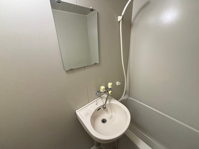 物件内観写真10　(洗面)