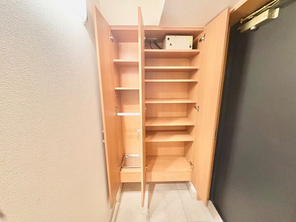 靴箱
