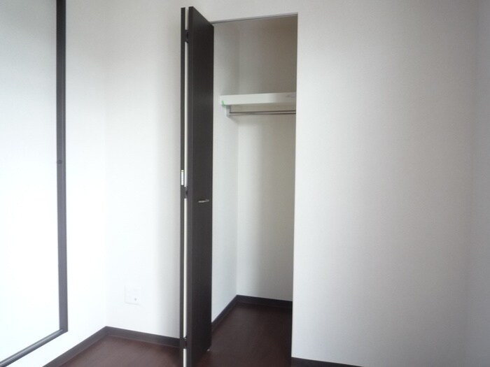物件内観写真10　(収納)