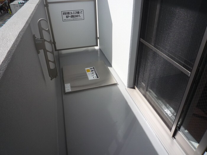 物件内観写真16　(ベランダ・バルコニー)