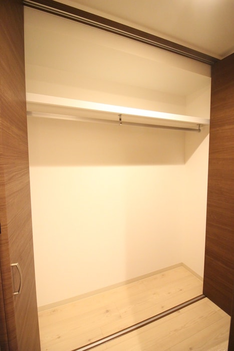 物件内観写真10　(収納)