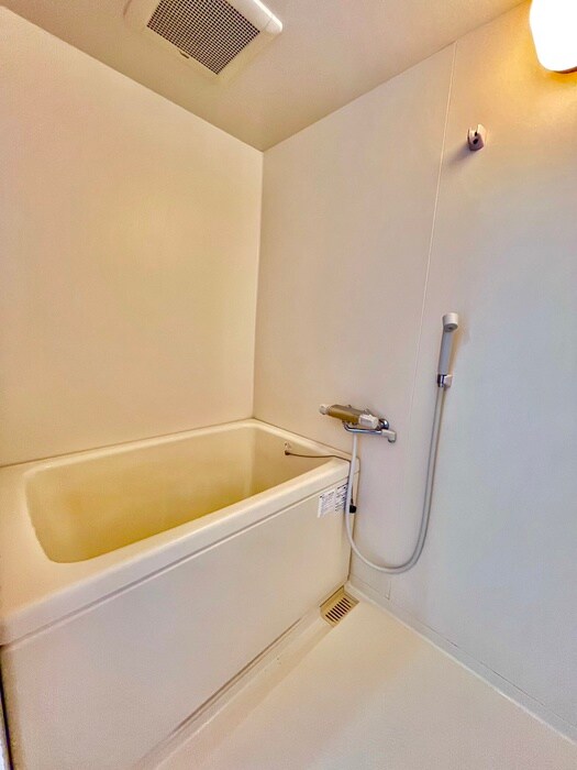 物件内観写真12　(バス／シャワールーム等)