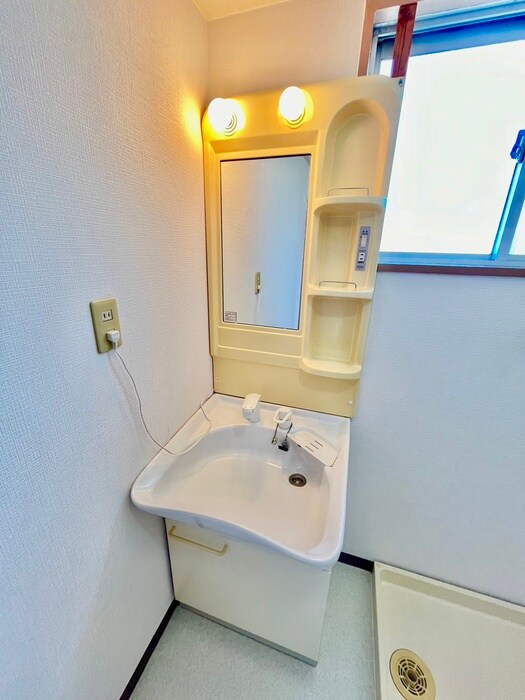 物件内観写真13　(洗面)