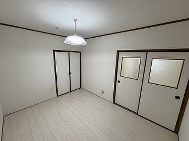 物件内観写真13　(居室)