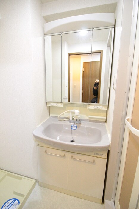 物件内観写真11　(洗面)