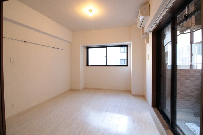 物件内観写真21　(居室)