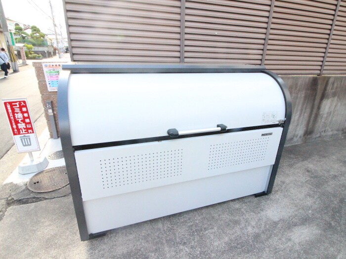 物件外観写真6　(建物設備)