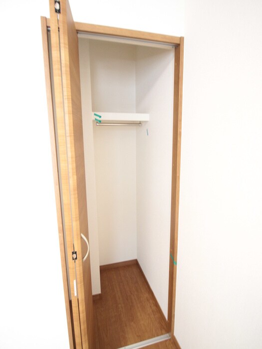 物件内観写真18　(収納)