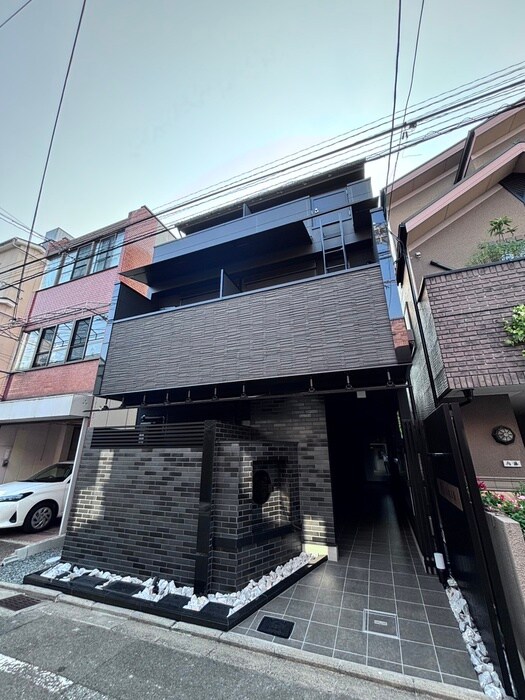 物件外観写真1　(外観写真)