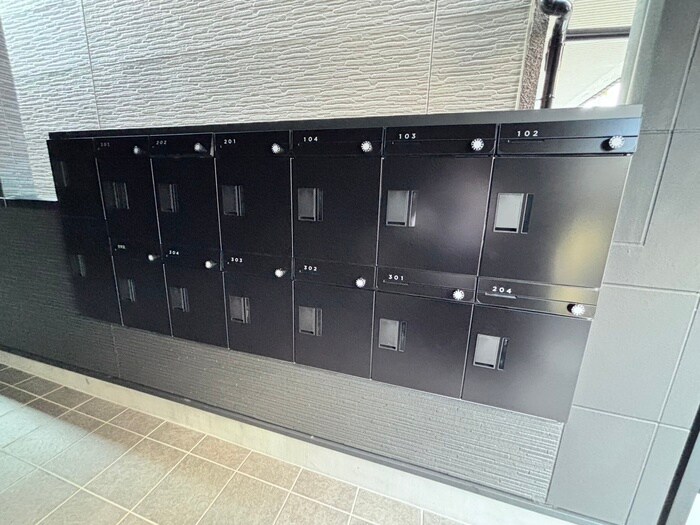 物件外観写真6　(建物設備)