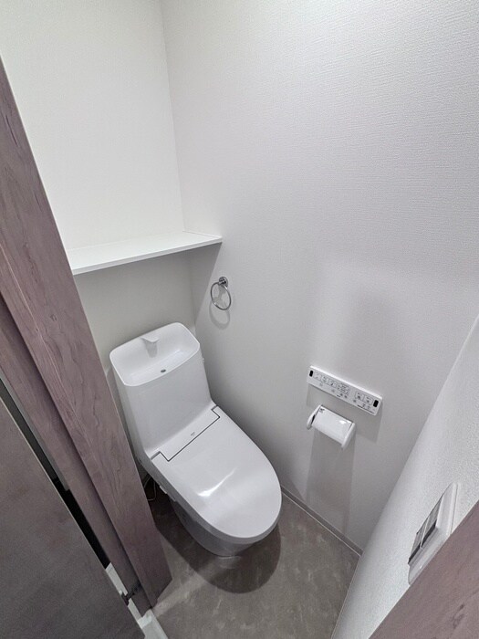 物件内観写真12　(トイレ)