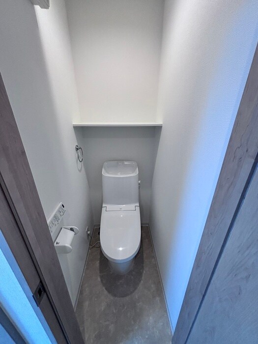 物件内観写真12　(トイレ)