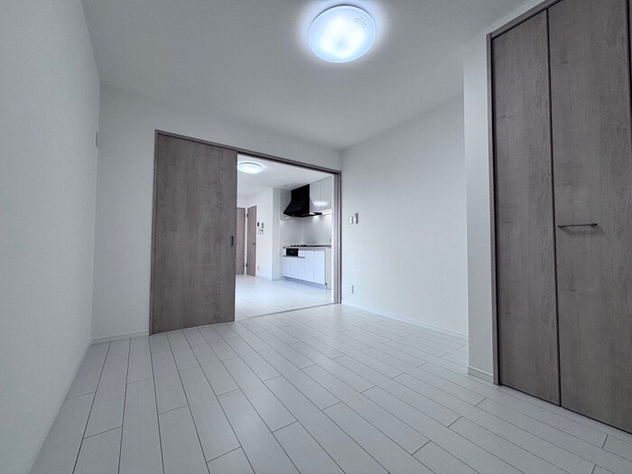 物件内観写真21　(居室)