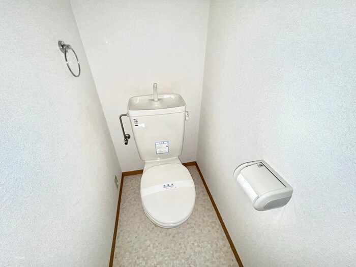 メゾンパ－シモンのトイレ