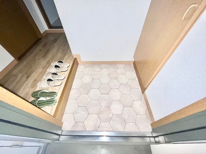 メゾンパ－シモンの玄関