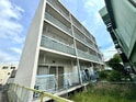 ウエストマンション魚住