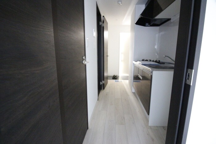 物件内観写真19　(廊下)