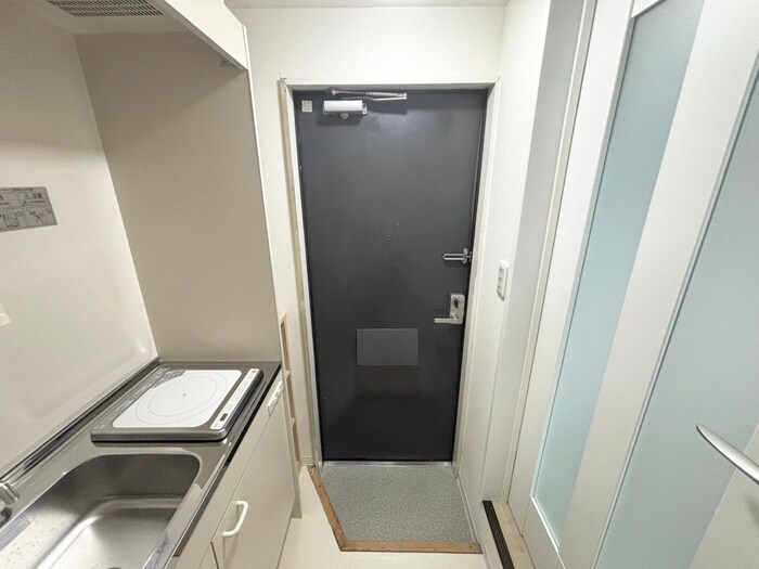 物件内観写真19　(玄関)