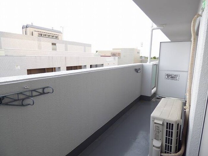 物件内観写真13　(ベランダ・バルコニー)