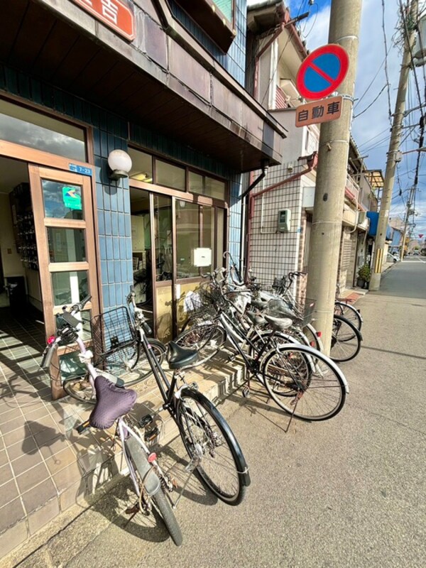 駐輪場