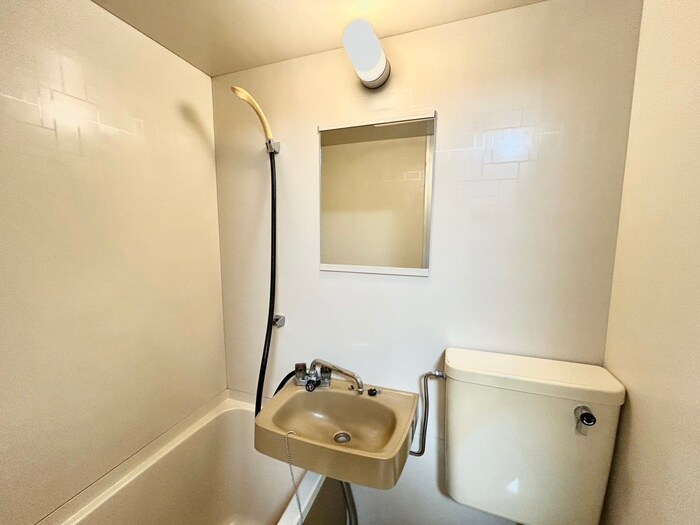 物件内観写真10　(洗面)