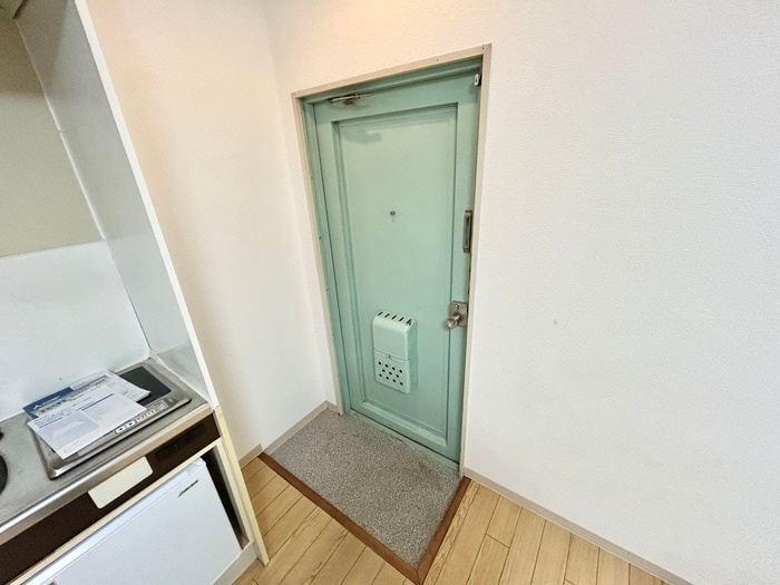 物件内観写真15　(玄関)