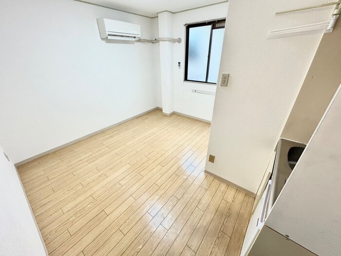 物件内観写真17　(居室)