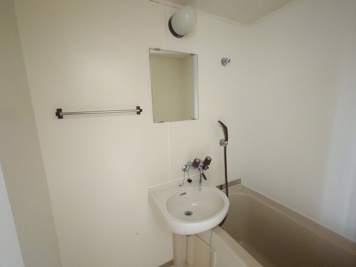 物件内観写真11　(洗面)