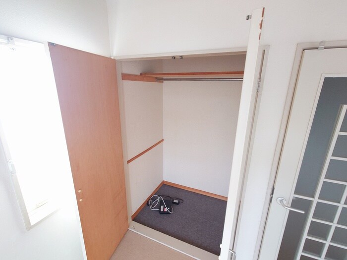 物件内観写真13　(収納)