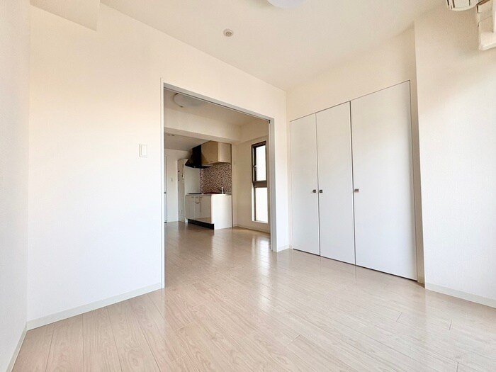 物件内観写真13　(居室)