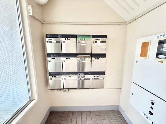 物件外観写真4　(建物設備)