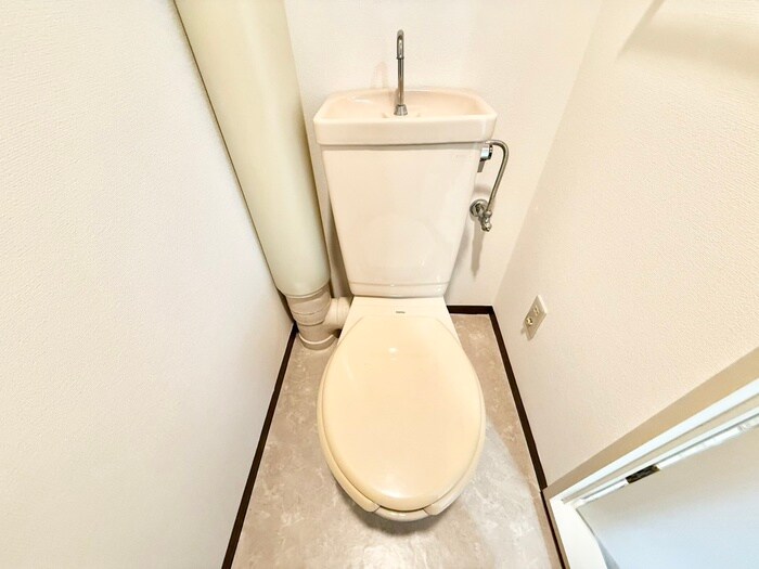 物件内観写真11　(トイレ)