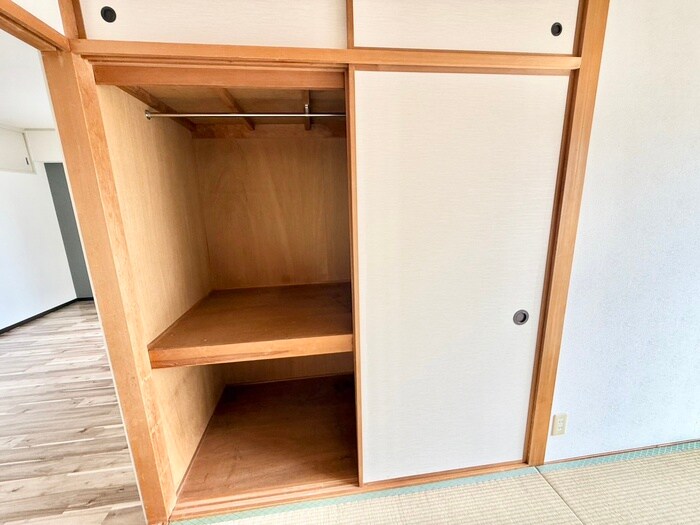 物件内観写真18　(収納)