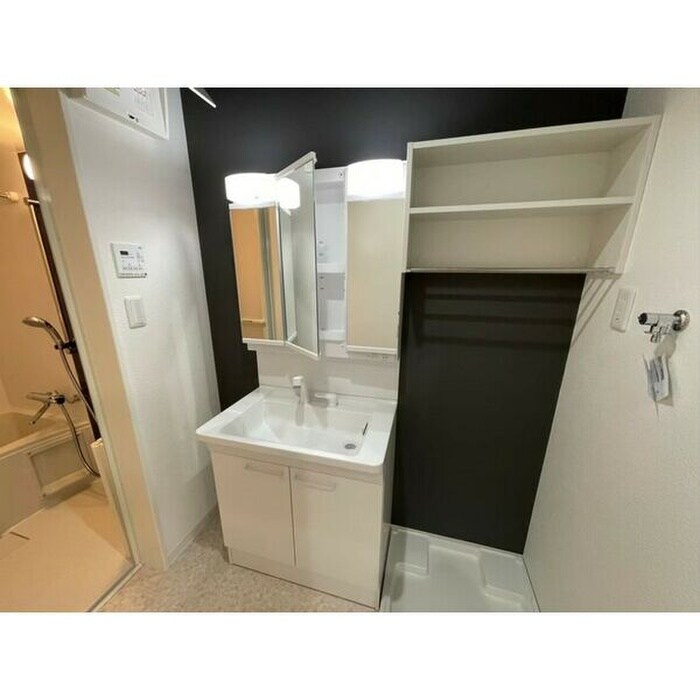 物件内観写真10　(洗面)