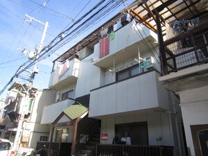 スプリングコ－ト外観写真