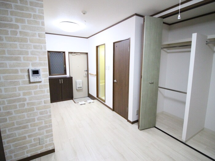 物件内観写真11　(収納)