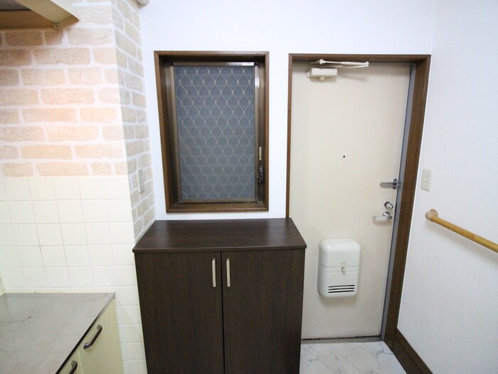 物件内観写真20　(靴箱)