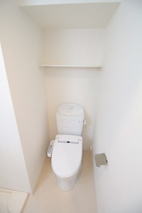 物件内観写真14　(トイレ)