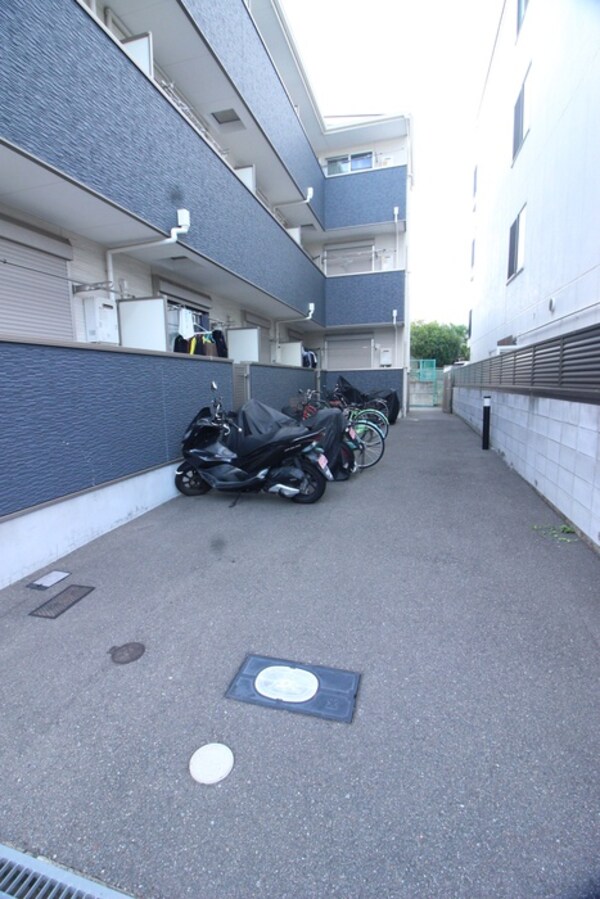 駐輪場