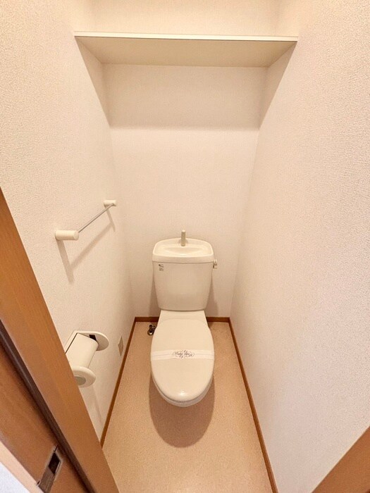 物件内観写真12　(トイレ)