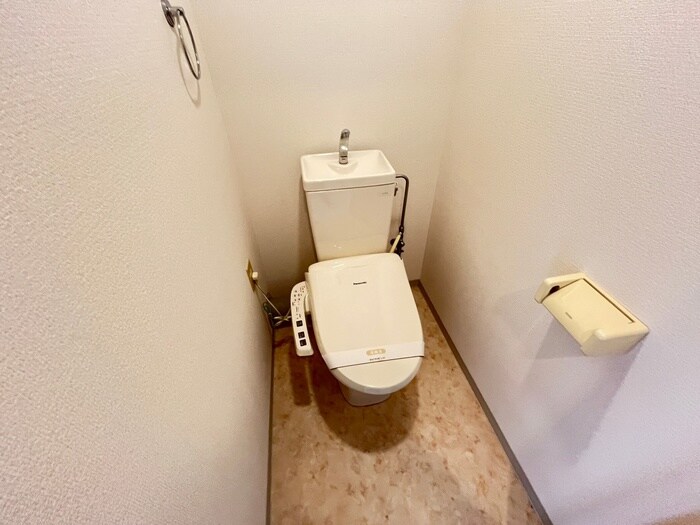 物件内観写真17　(トイレ)