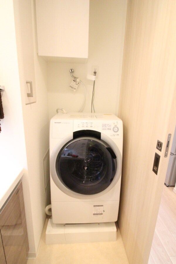 洗濯機置場