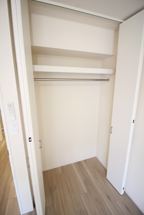 物件内観写真13　(収納)