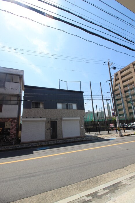 物件内観写真18　(室内からの展望)