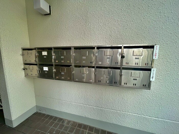 物件外観写真6　(建物設備)