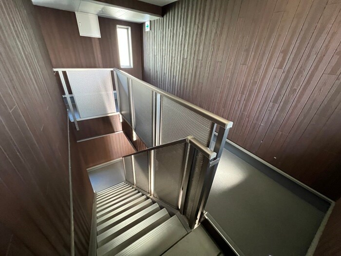 物件外観写真5　(外観写真)