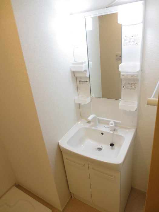 物件内観写真11　(洗面)